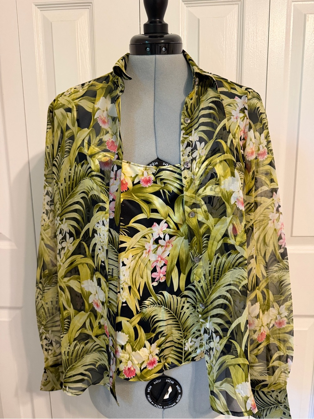 Tommy Bahama Two Piece Black and GreenTropical Silk Blouse and Matching Camisole